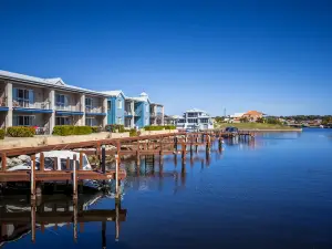 C Mandurah Apartment Resort