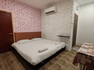 Maleeq Hotel Meru Ipoh