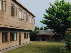 Cimenzhong Hanmuchang Resort