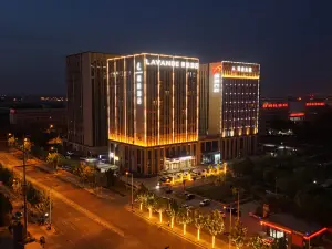 Lavande Hotel (Cangzhou Jiuhe East Road Development Zone Management Committee)