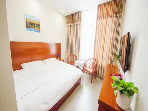 Xiyou Hotel (Korla Petrochemical Avenue)