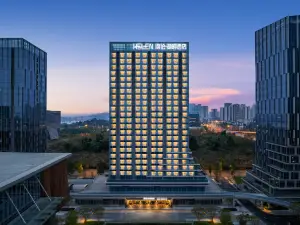 Helen Lakeside Hotel