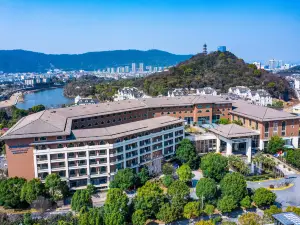 하워드 존슨 퉁팡 플라자 주지