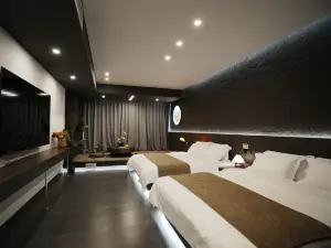 Xiaoshan·Intelligent High-altitude River View Designer B&B