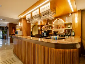 Frt Airport Hotel