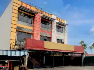 棉蘭 O 飯店，靠近北蘇門答臘大學（原蘇里亞住宅飯店）
