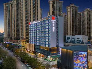 BORRMAN HOTEL