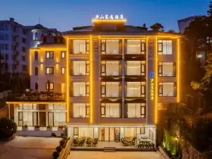 Lushan Gaoyi Hotel (Sudao Ruiqin Lake Side Store)