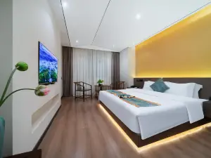 Sinan Yunshang Hotel (next to Sifeng Fortune Plaza)