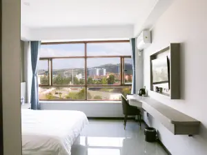 Bafang Business Hotel