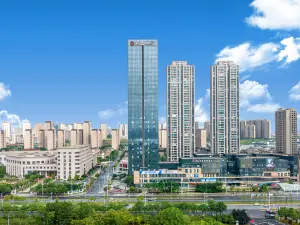 메이두오 호텔 (난창 서부 기차역 국가 스포츠 센터 지하철역)