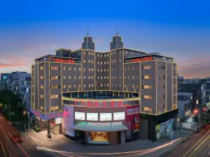 Fei International Hotel (Yangjiang Yangxi People's Government Xihu Park Branch)