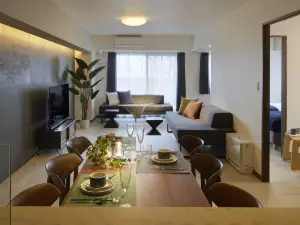 Minn Kitahiroshima Station East