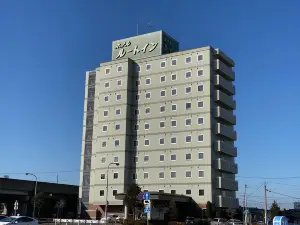 露櫻飯店本八戸站前店