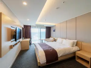 Chuncheon M83 Jackson Hotel