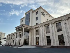 เรการ์ตซ์ แกรนด์ โคคันด์