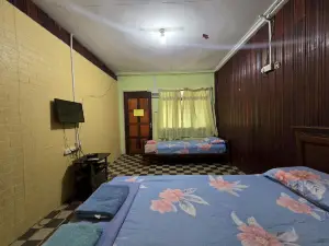 OYO 91042 Kamal Guest House Marang