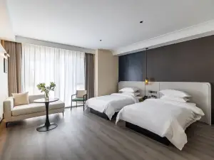 Fairlinton Hotel (Huangzhong Second People's Hospital)