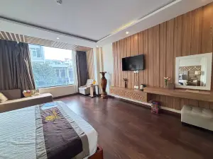 Sen Vang Luxury Hotel