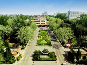 Laiwu Hotel