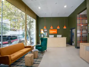 easyHotel Marseille Euromed