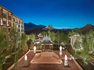 Shangri-La Hotel, Lhasa