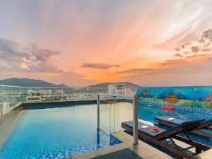 Le's Cham Hotel