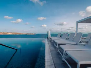 Seaview Hotel - Adults Only 16 Plus