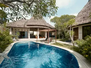 阿魯尼峇里島金巴蘭精品別墅