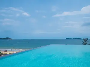 Huidong Twin moon bay  Peninsula Hotel
