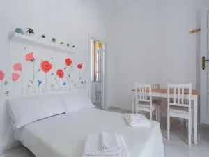 Casa Bianca Bnb,Big Terrace,10 Min Airport Beaches