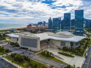 Hai Tian Grand Theatre Hotel