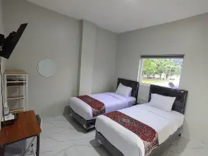 Joy Hotel