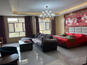 Hualong Glamour Hotel