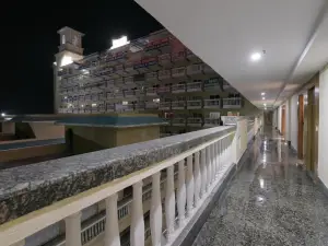 Hotel Lotus Paradise