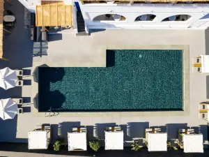 The Noverian Bios Santorini Hotel