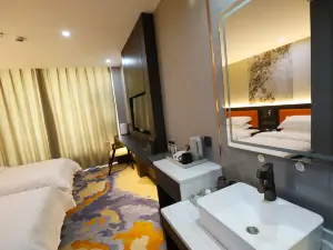 Zhishen Hotel