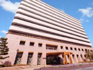 U-Community Hotel
