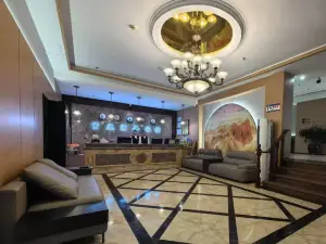 Linghai Ziguang Business Hotel