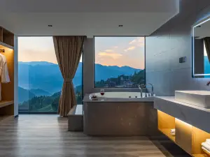 Huali Yunjian Homestay