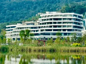 Qingyun·Jinsha Lake Hotel