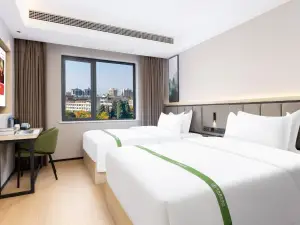 GreenTree Inn (Xiangcheng Yingbin Avenue Branch)
