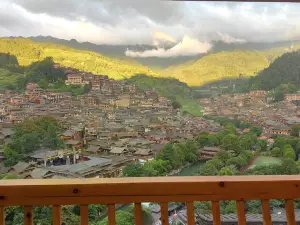 Guanjing Chuanshuo Gaokong Quanjing Dujia Meisu Inn