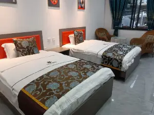 Tianquan Erlangshan No.1 Inn