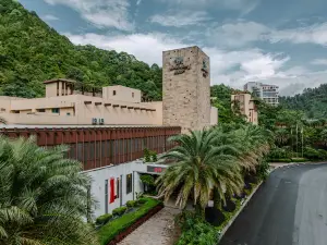 Lord Pan's Hotel