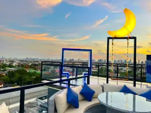 Sky Dome Resotel