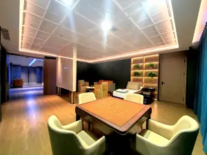 Kangping Fucai Business Hotel