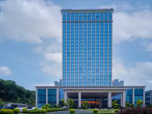 Fengxin Ronghui Landscape Hotel
