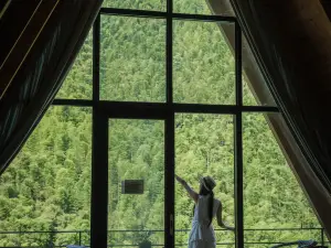 Bamboo Valley Guesthouse