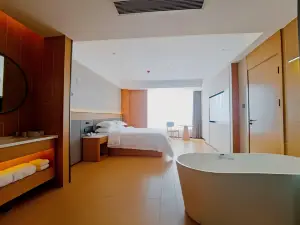 마두올룬 호텔 (자오줴 후오바 광장)